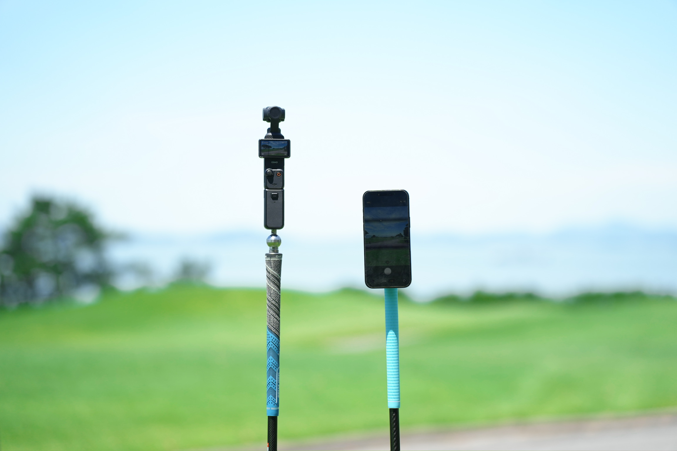 Swingpod with smartphone mount filming a swing on course